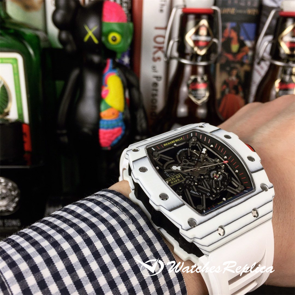Großartiger heißer Richard Mille RM35-02 Full Carbon Fibre Series Replica Uhren-2