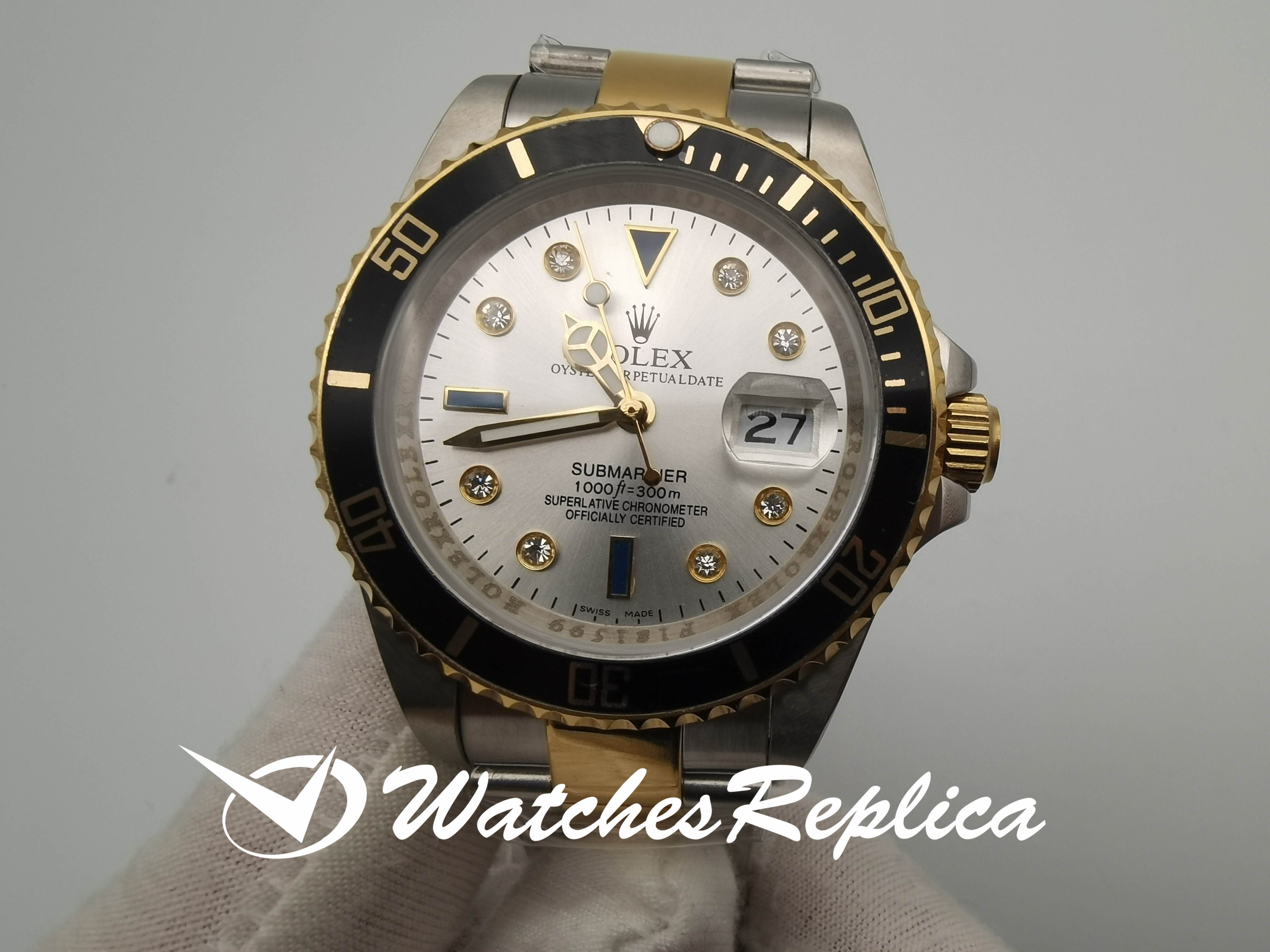 Rolex Submariner Datum 116613 40mm Zifferblatt Weiß mit Diamantstahl und Gelbgold für Männer Replica Uhren-2
